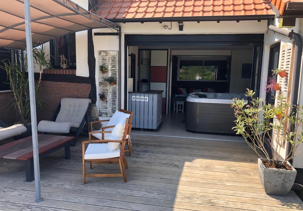 Gite Piscine Jacuzzi Privatises Clos Valentin Freulleville Екстериор снимка